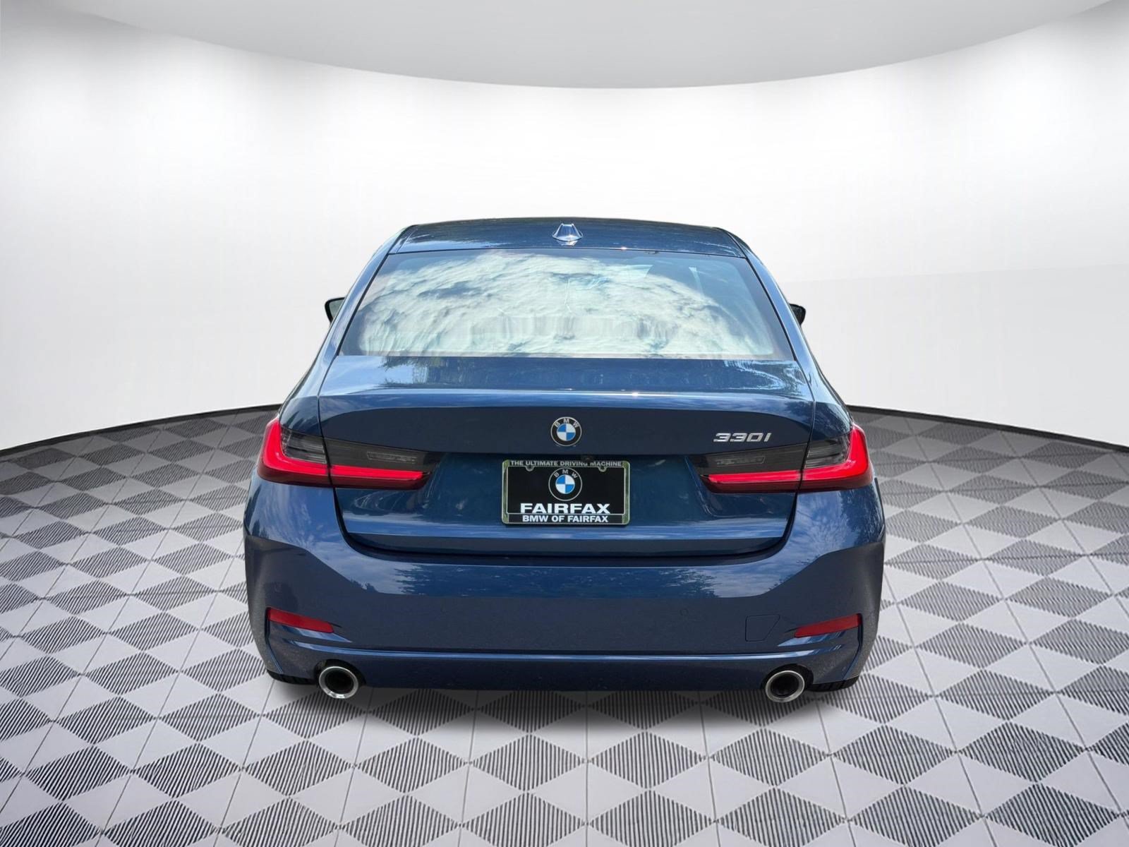 Certified 2023 BMW 330i Sedan w/ Premium Package RWD image 10