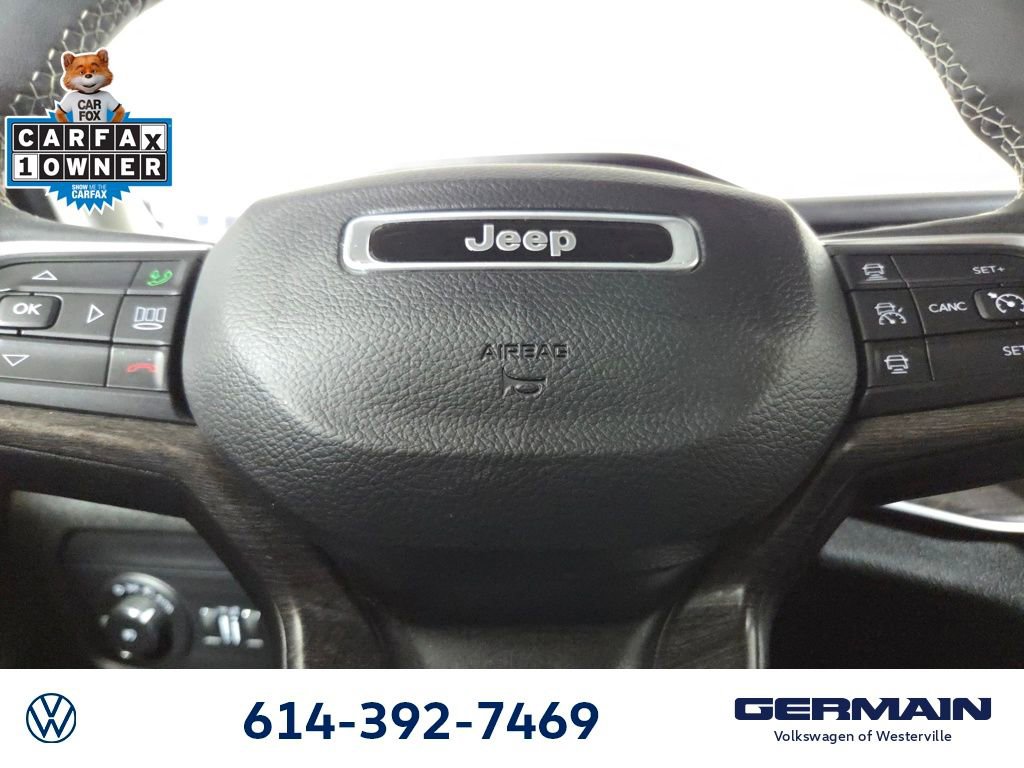 Used 2023 Jeep Grand Cherokee L Limited w/ Black Appearance Package image 20