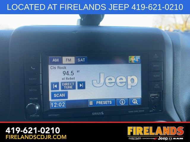 Used 2012 Jeep Wrangler Unlimited Rubicon image 24