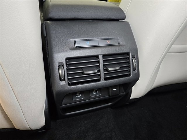 New 2025 Land Rover Discovery Sport S image 13