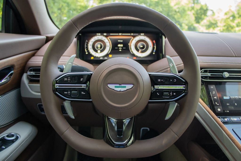 New 2025 Aston Martin DB12 Coupe image 11