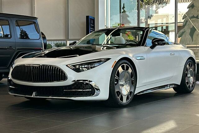 New 2026 Mercedes-Benz Maybach SL 680 image 8