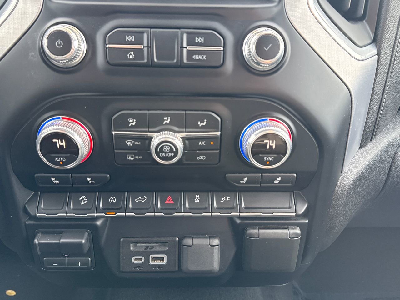 Used 2019 GMC Sierra 1500 SLE image 19