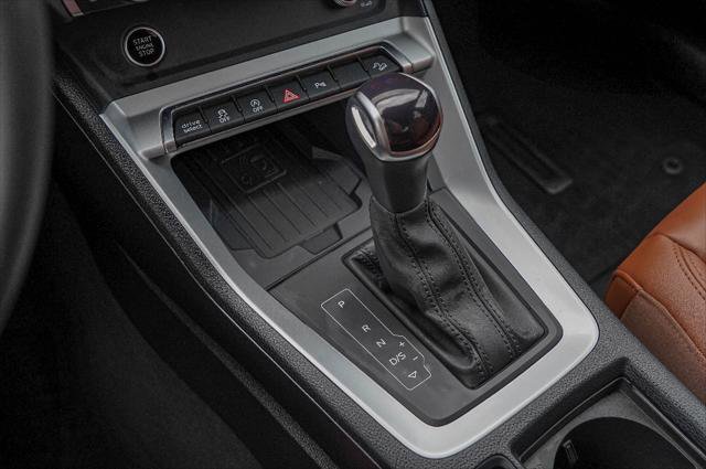 Certified 2025 Audi Q3 2.0T Premium Plus w/ Premium Plus Package AWD/4WD image 20