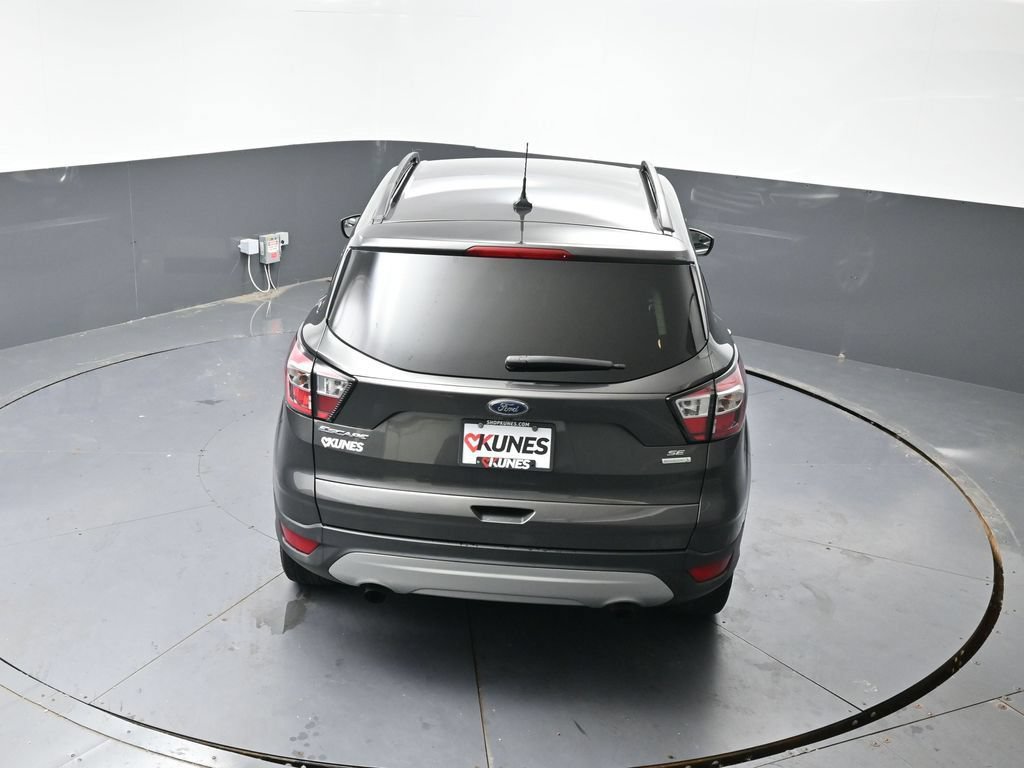 Used 2018 Ford Escape SE w/ SE Sync 3 Package FWD image 47
