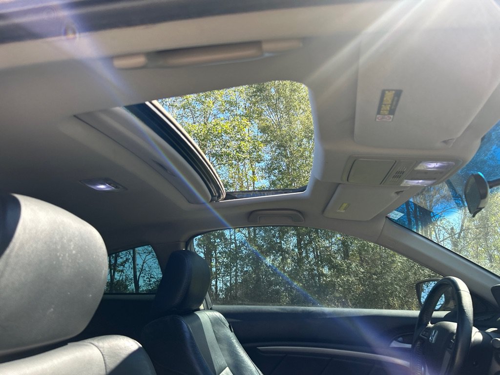 Used 2011 Honda Accord EX-L image 20