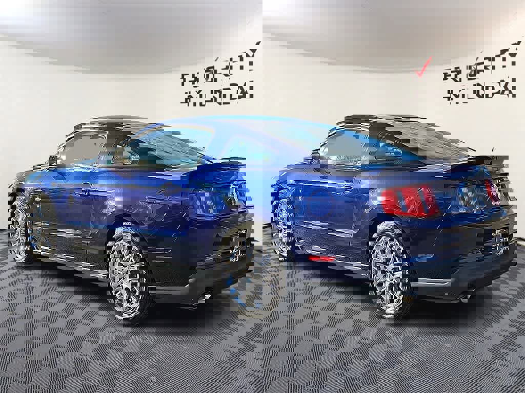 Used 2012 Ford Mustang Premium image 6