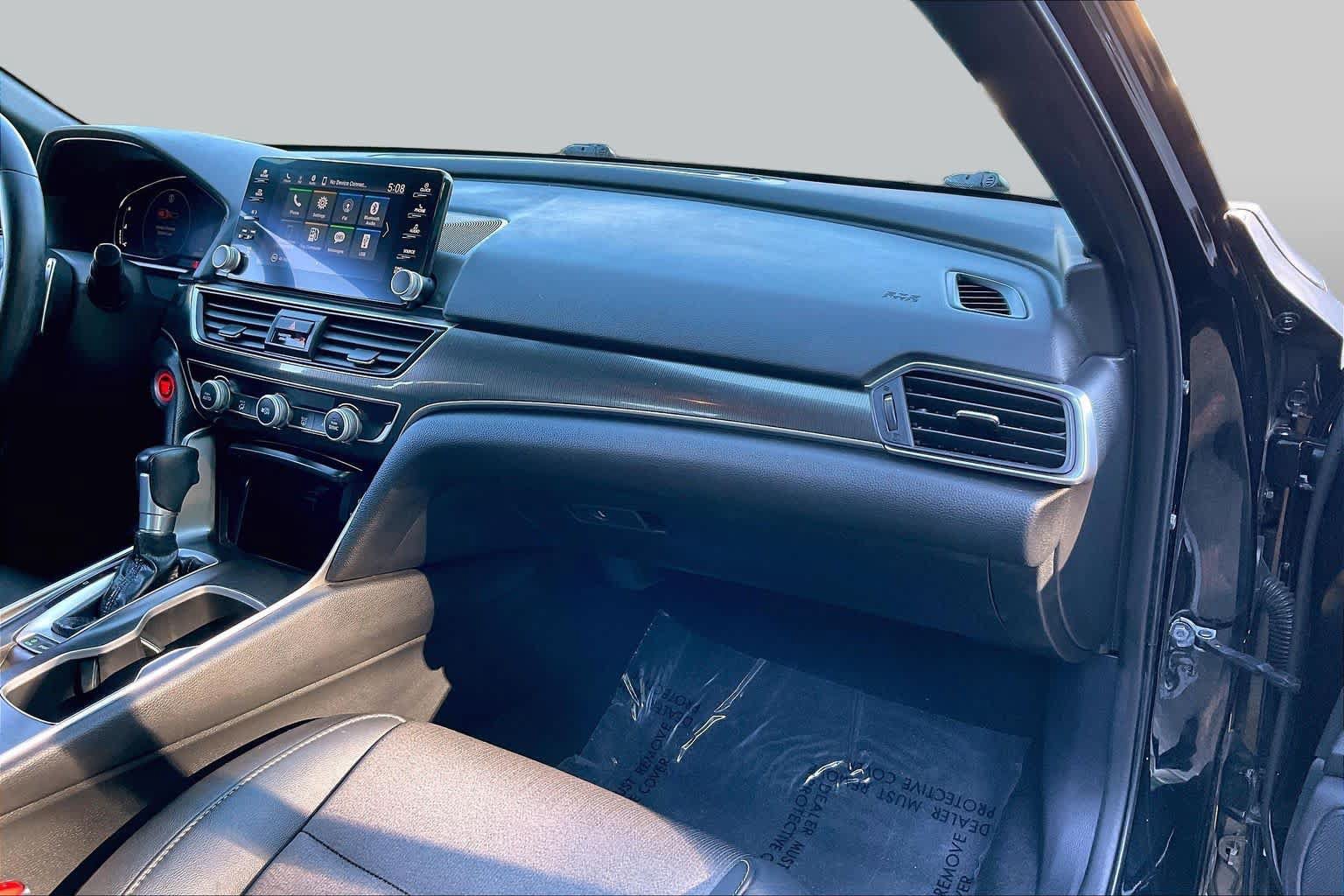 Used 2020 Honda Accord Sport image 17