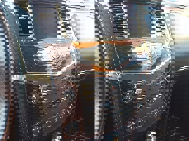 Used 2019 Nissan Armada SL w/ Premium Package image 11