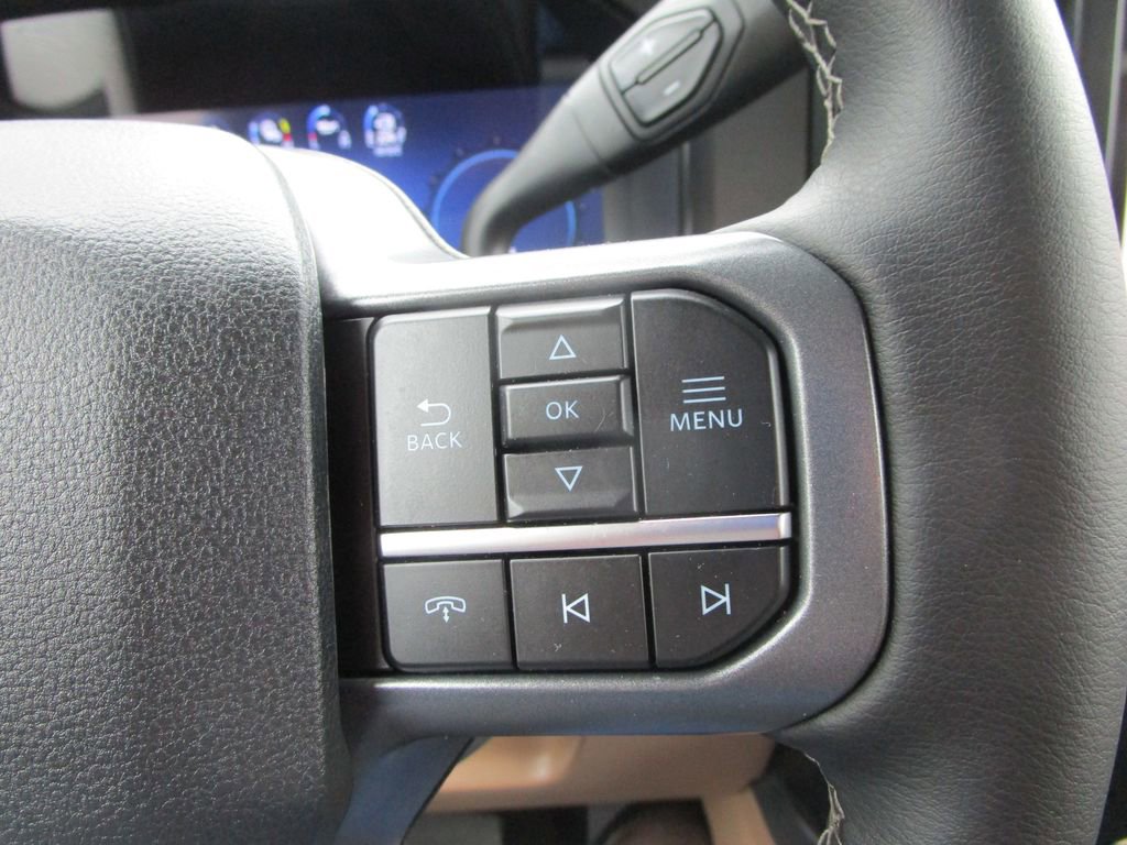 Used 2026 Ford F250 Lariat w/ Chrome Package image 38