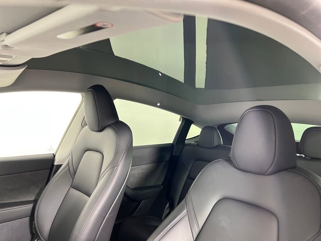Used 2023 Tesla Model Y Long Range image 22