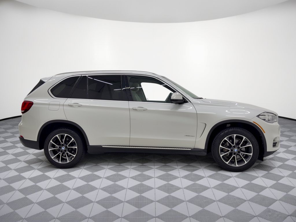 Used 2016 BMW X5 xDrive35i AWD/4WD image 8