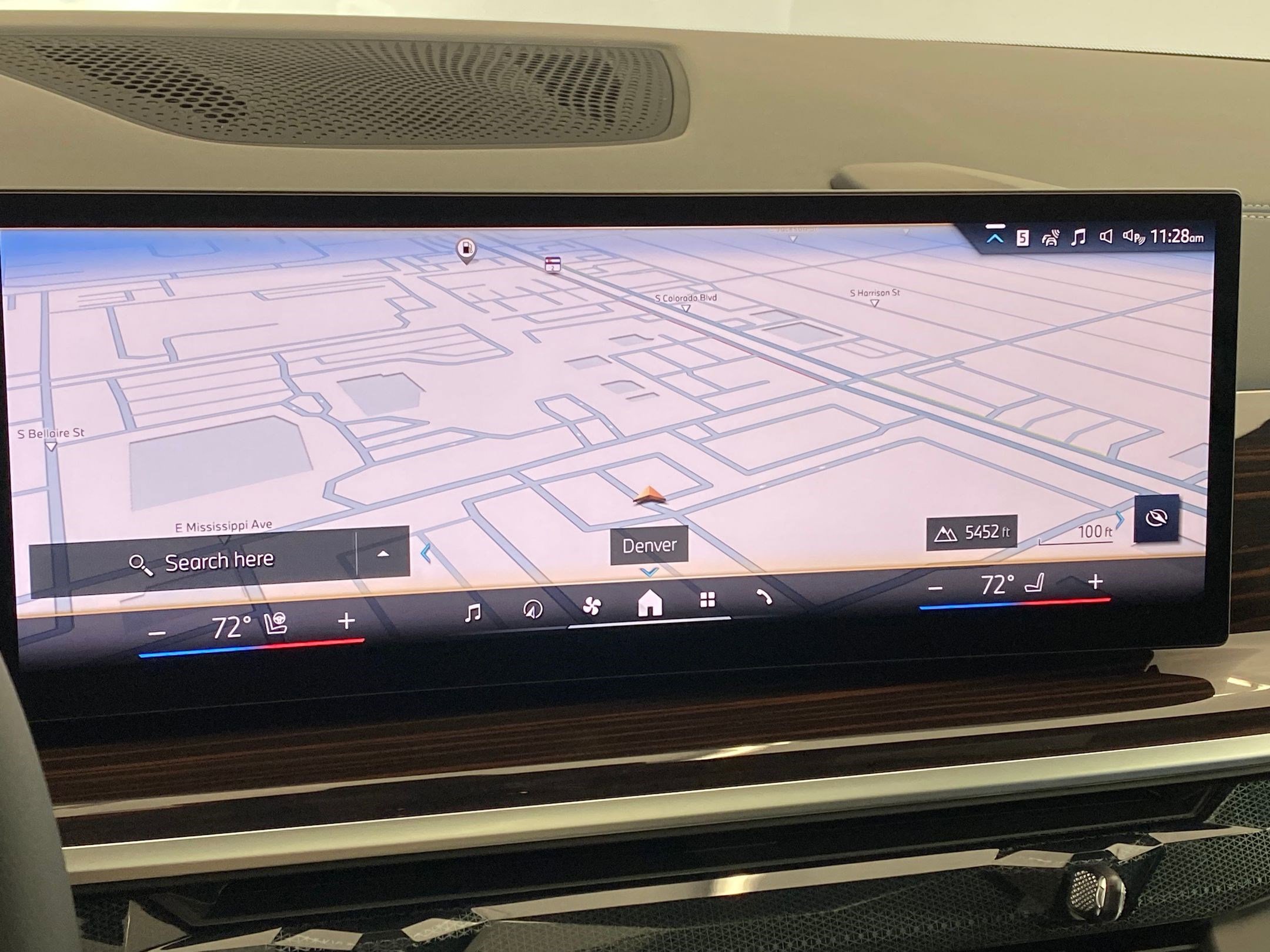 Used 2026 BMW X5 xDrive40i w/ Premium Package image 27