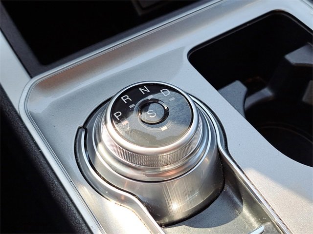 Used 2024 Ford Edge SEL image 16