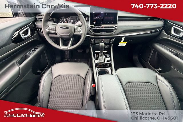New 2026 Jeep Compass Latitude AWD/4WD image 10