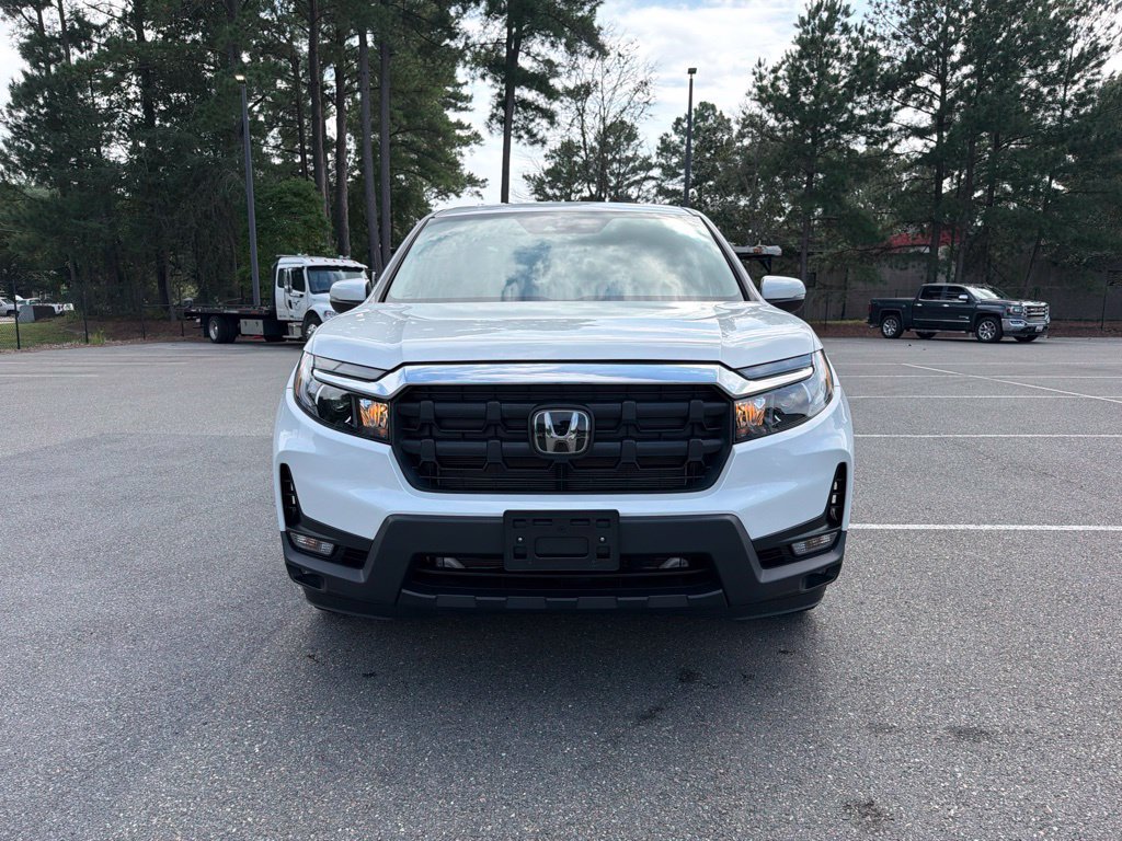 Certified 2025 Honda Ridgeline RTL image 3