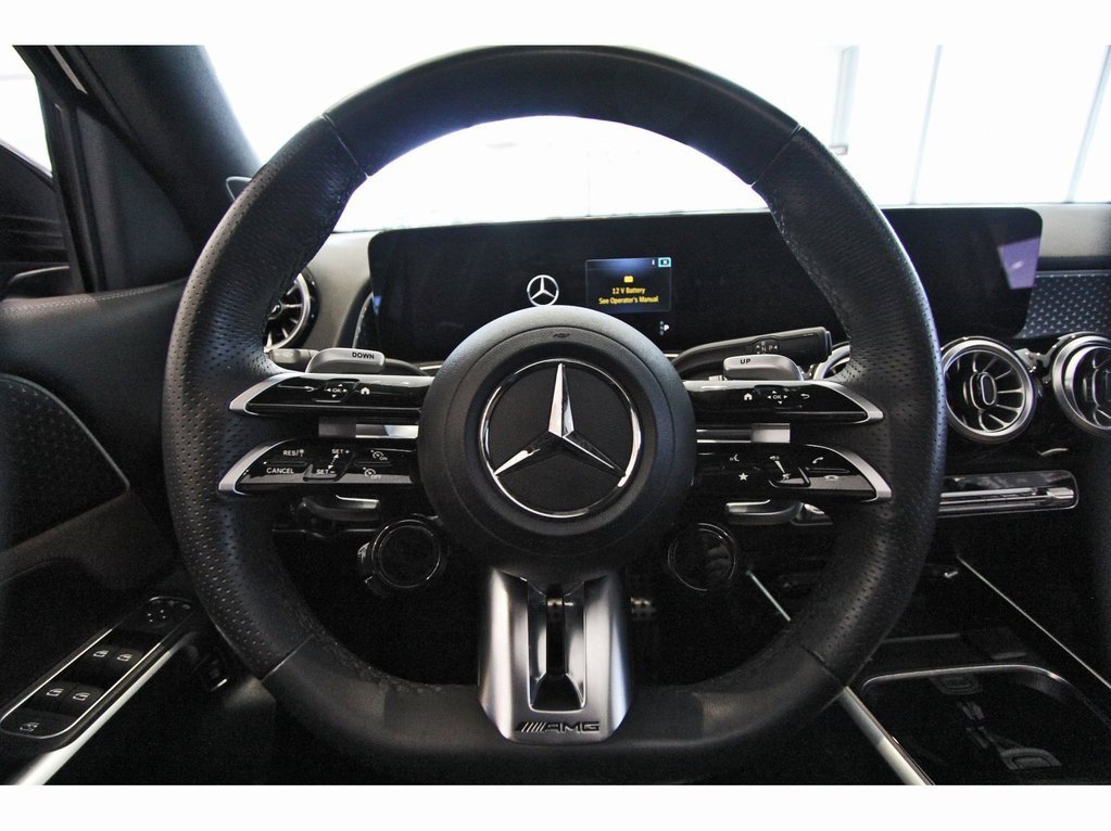 Used 2024 Mercedes-Benz GLB 35 AMG 4MATIC image 8