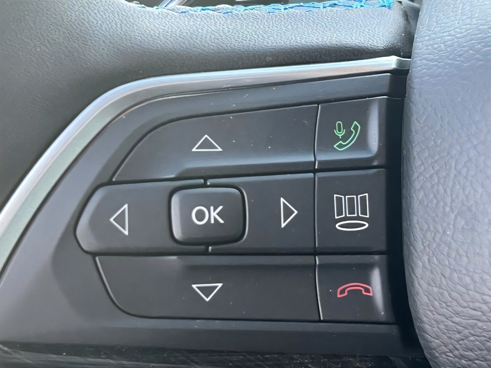 New 2025 Jeep Grand Cherokee Trailhawk image 19