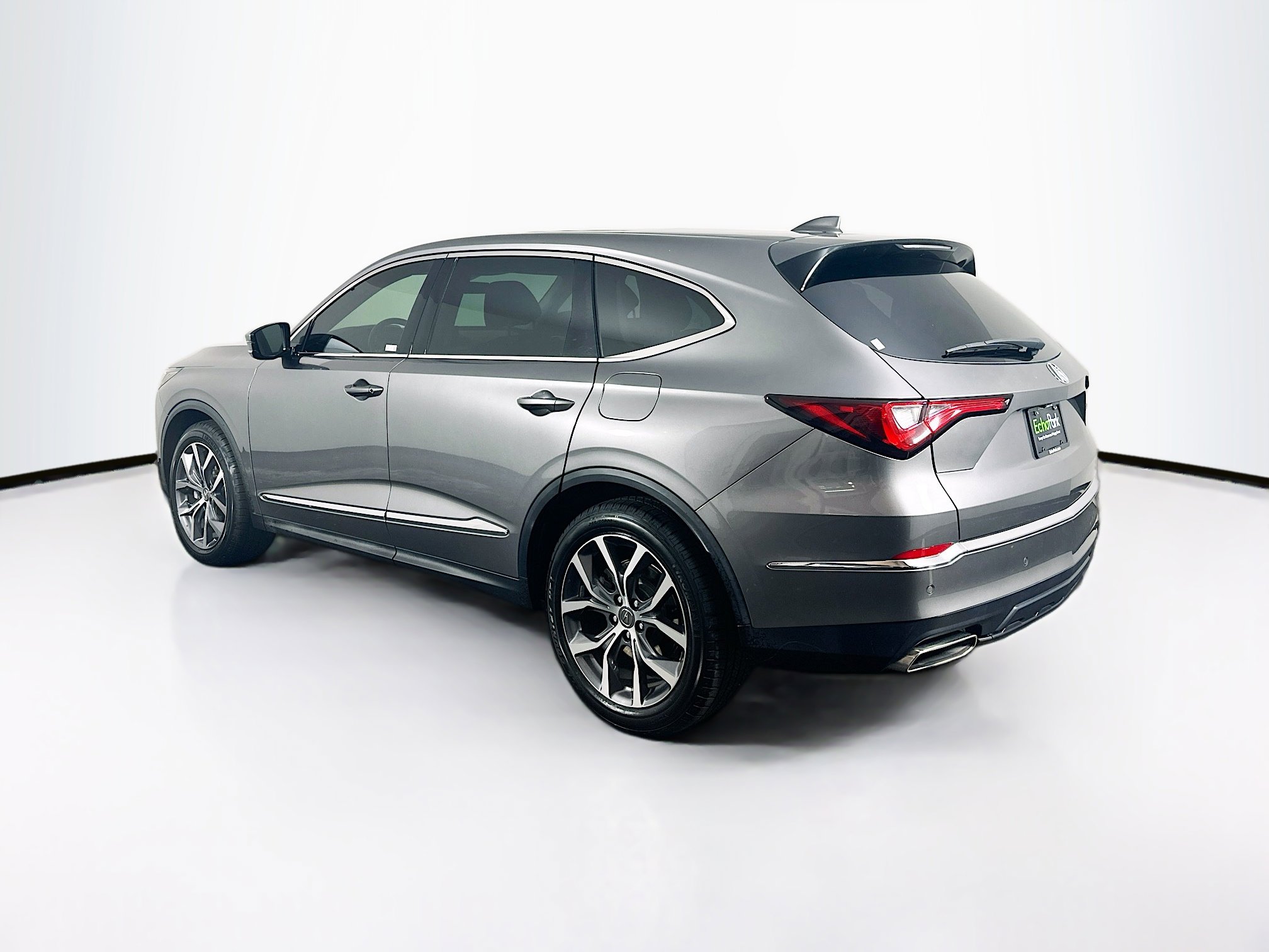 Used 2023 Acura MDX FWD w/ Technology Package image 5