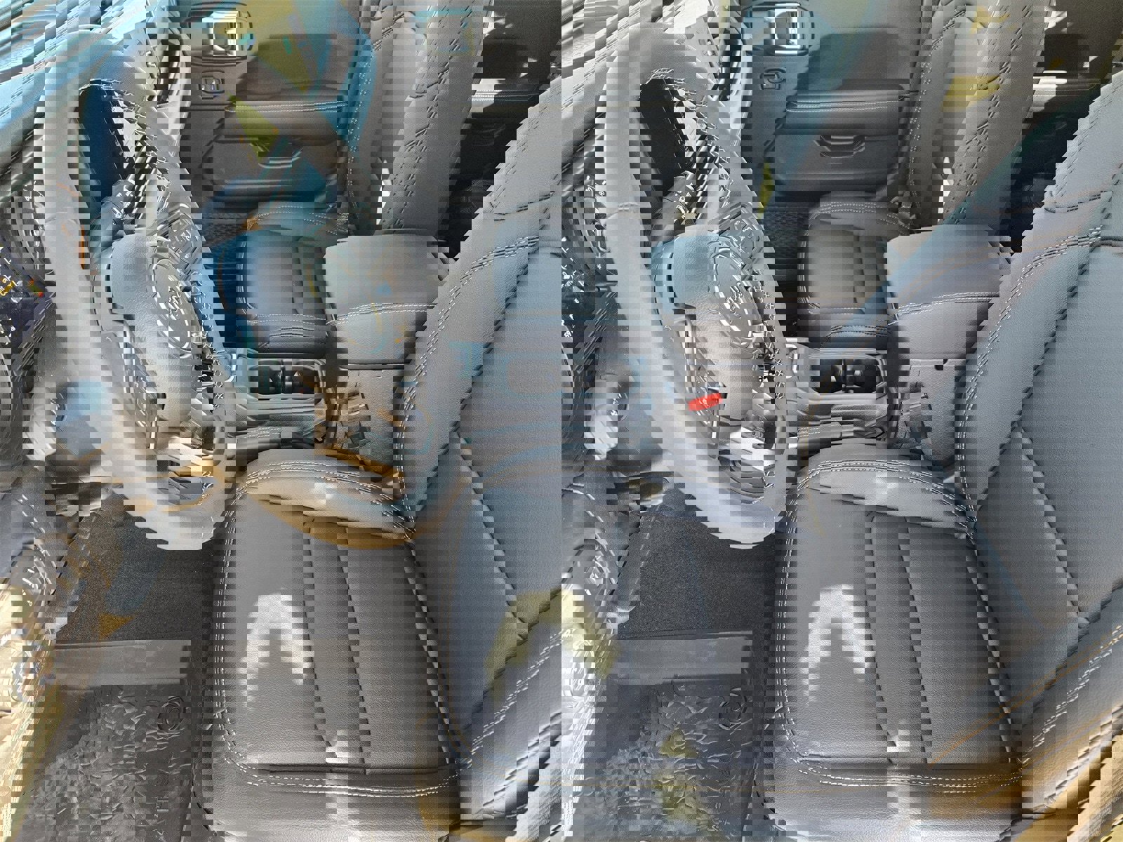 New 2026 Jeep Gladiator Sport image 12