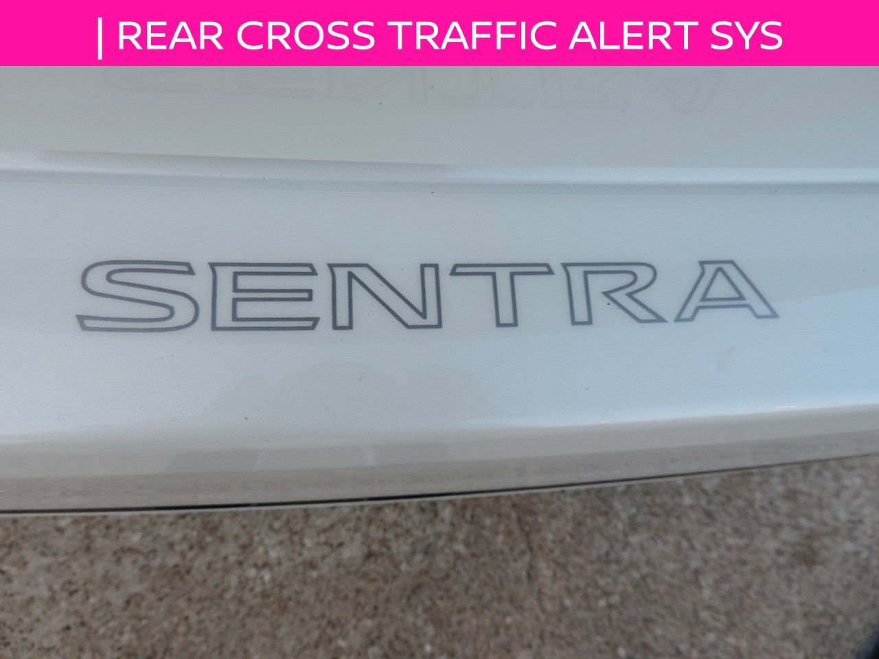 Used 2025 Nissan Sentra SR w/ Midnight Edition image 14