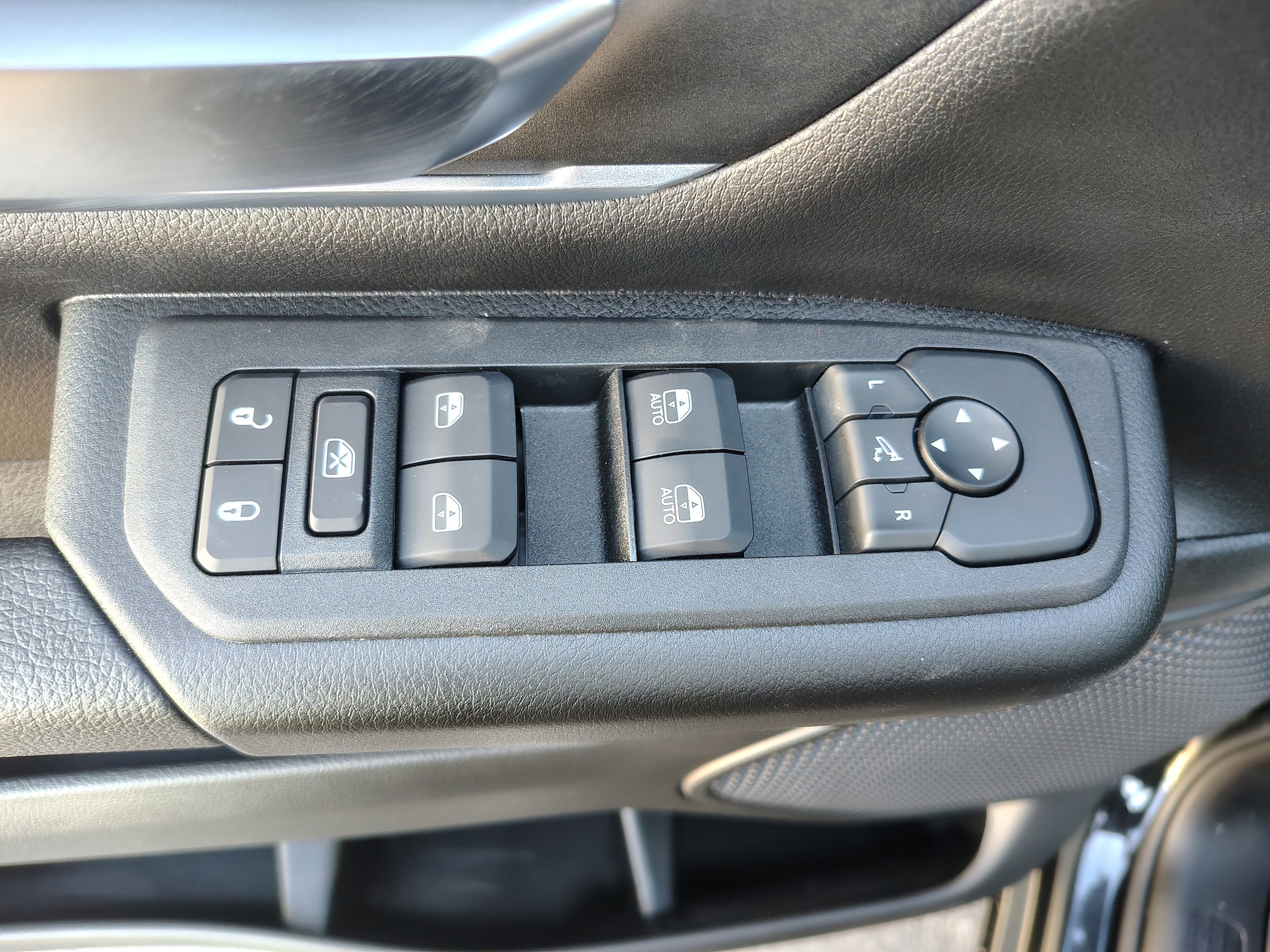 New 2026 RAM 1500 Big Horn AWD/4WD image 17