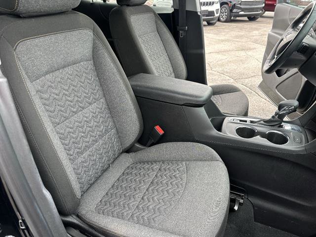 Used 2024 Chevrolet Equinox LT w/ LPO, Floor Liner Package image 24