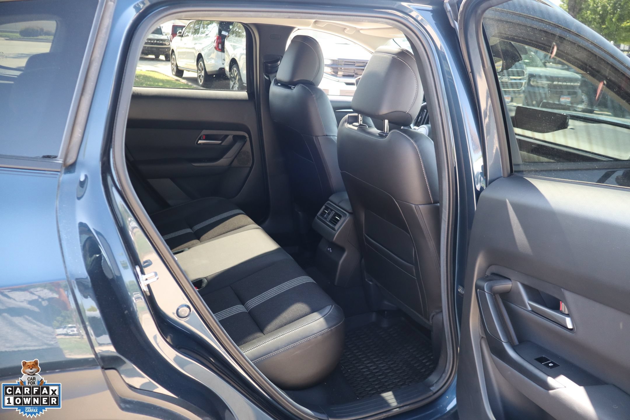 Used 2025 MAZDA CX-50 AWD 2.5 S w/ Premium Package image 27