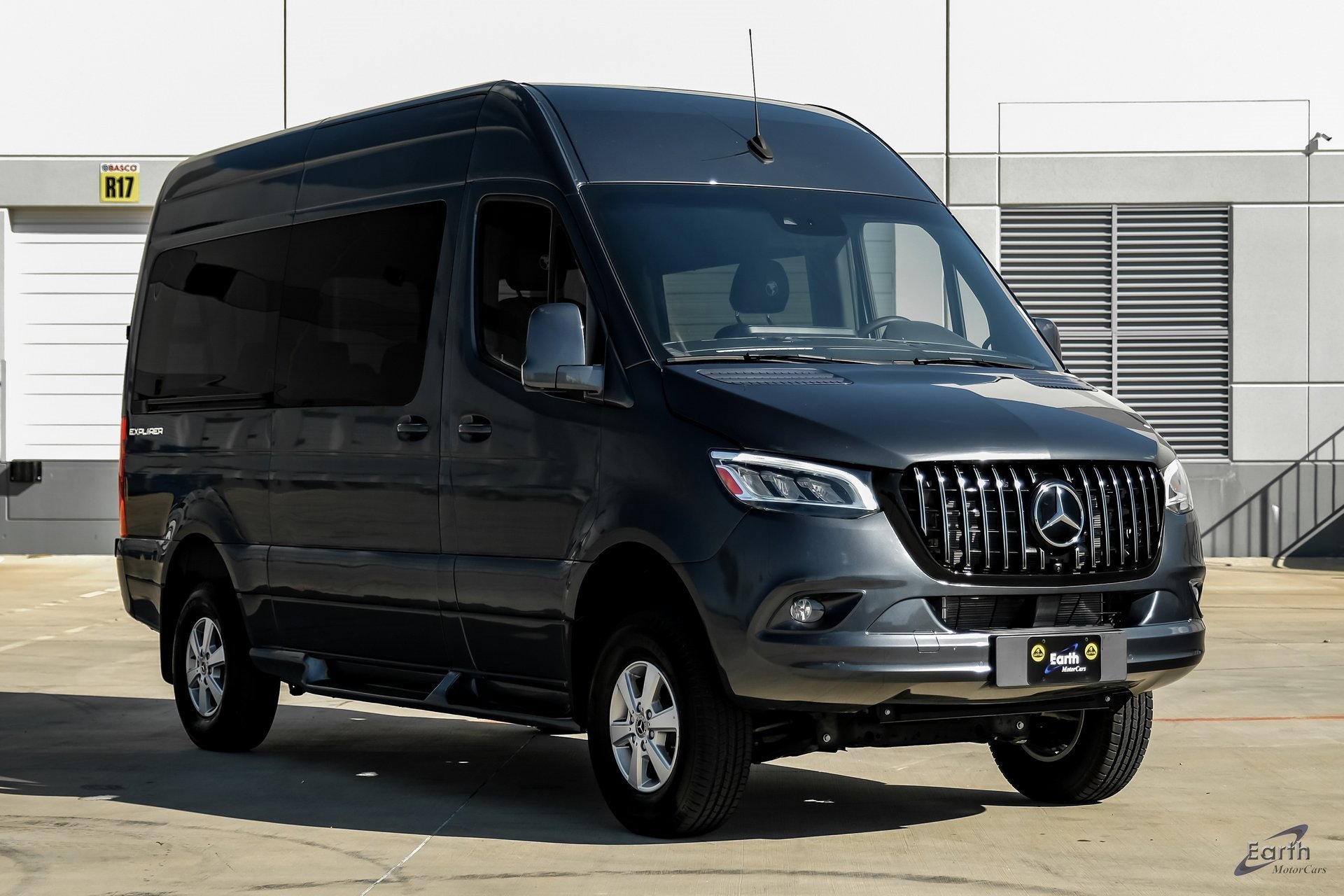 Used 2023 Mercedes-Benz Sprinter 2500 image 19