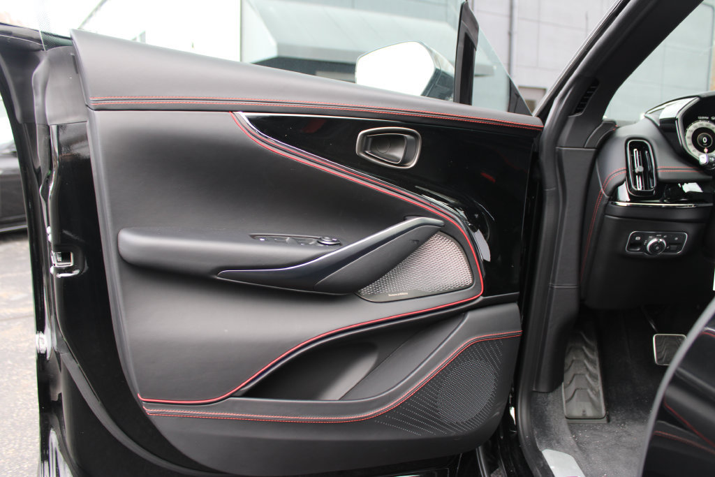 New 2026 Aston Martin DBX 707 AWD/4WD image 8