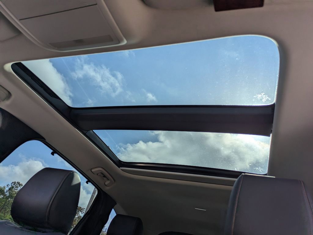 Used 2024 MAZDA CX-90 3.3 Turbo w/ Premium Package image 18