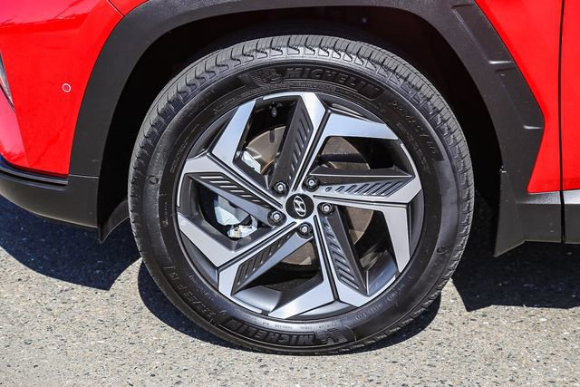 Certified 2023 Hyundai Tucson Limited AWD/4WD image 11
