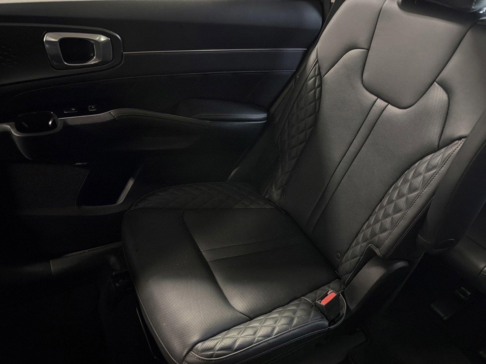 Used 2023 Kia Sorento SX AWD/4WD image 12