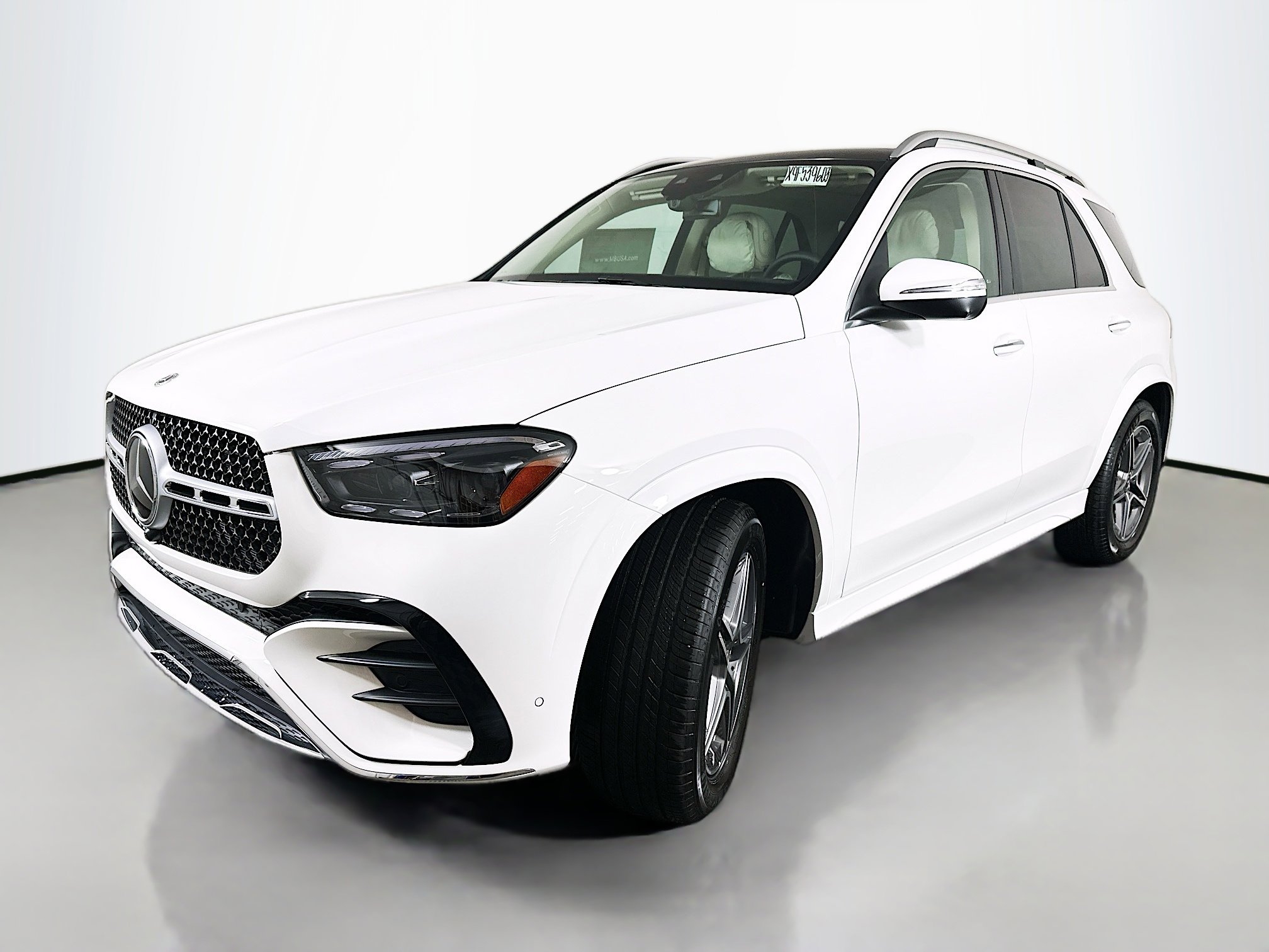 New 2026 Mercedes-Benz GLE 450 4MATIC image 3