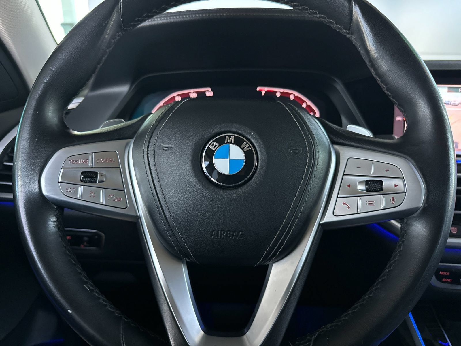 Used 2020 BMW X7 xDrive40i w/ Parking Assistance Package AWD/4WD image 26