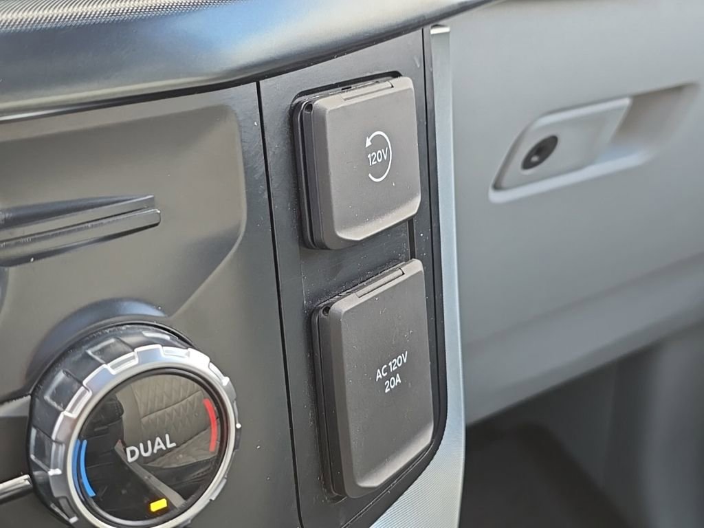 Used 2023 Ford F150 Limited AWD/4WD image 50