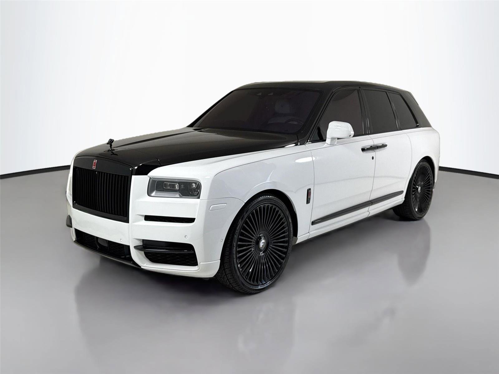Used 2021 Rolls-Royce Cullinan AWD/4WD image 10