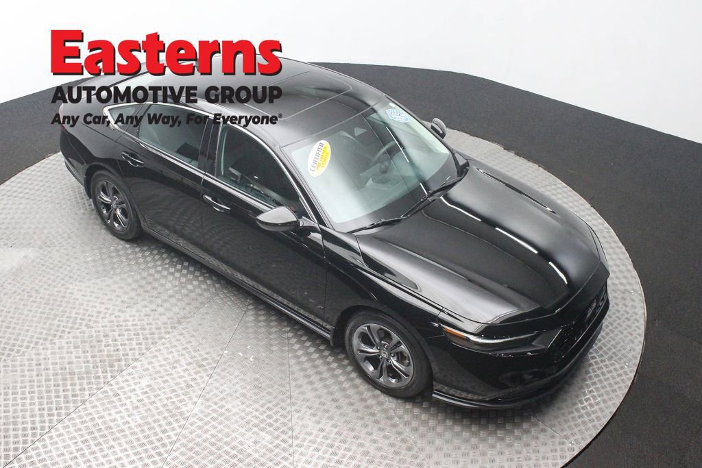 Used 2023 Honda Accord EX image 3