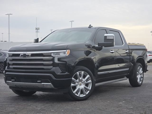 Used 2024 Chevrolet Silverado 1500 High Country w/ High Country Premium Package image 2