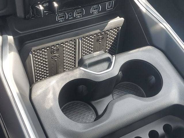 New 2026 RAM 1500 Laramie w/ Night Edition AWD/4WD image 28
