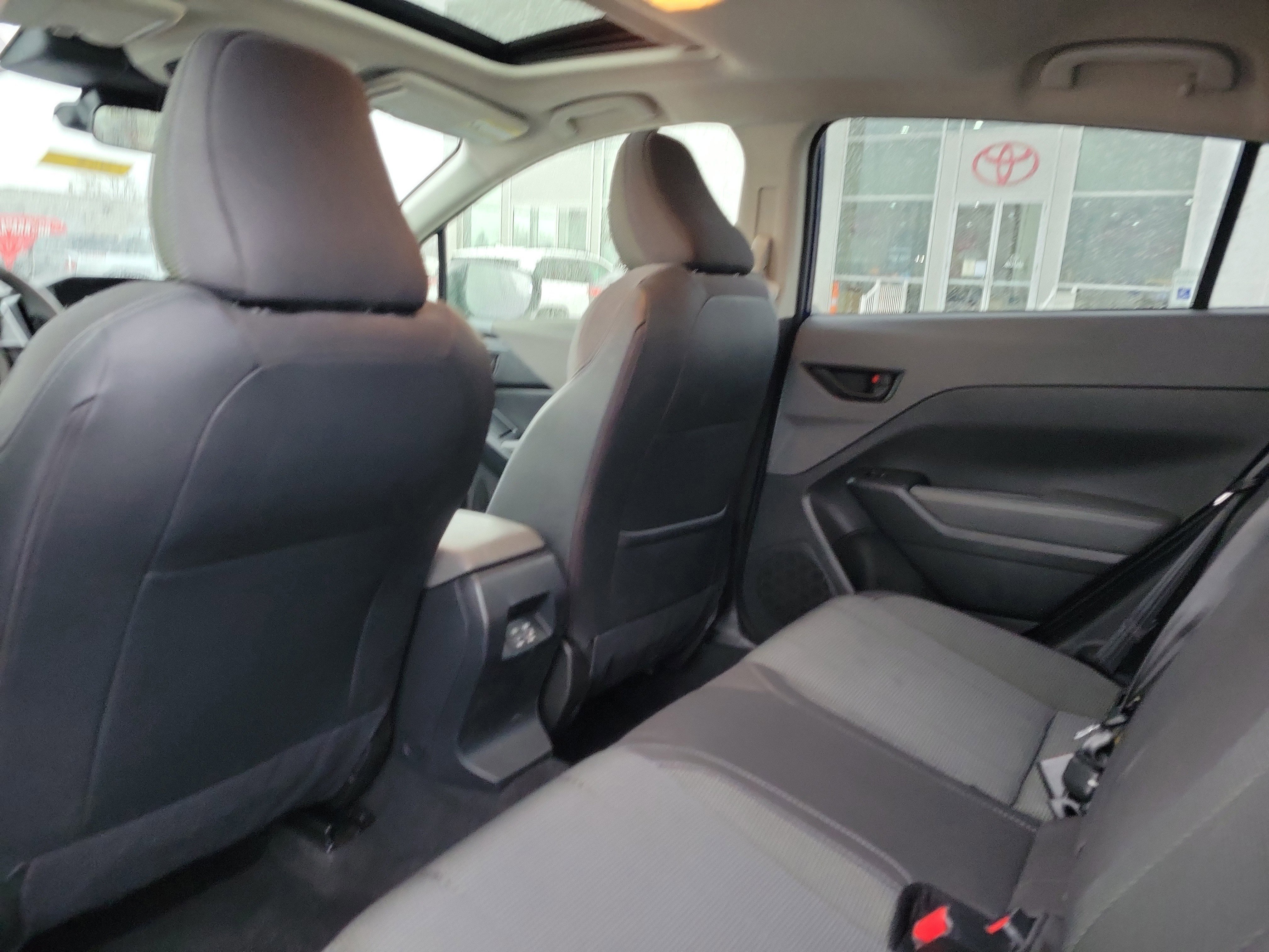 Used 2024 Subaru Crosstrek 2.0i Premium image 14