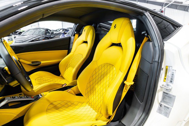 Used 2016 Ferrari 488 GTB RWD image 34