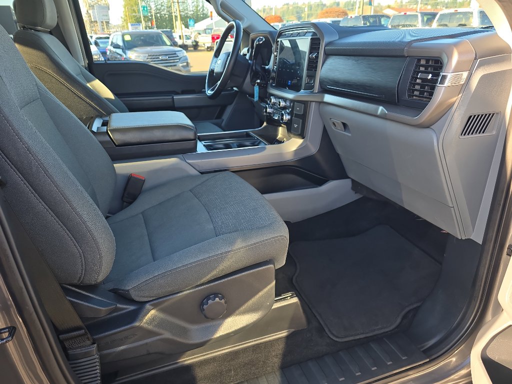Certified 2024 Ford F150 XLT w/ Mobile Office Package image 15