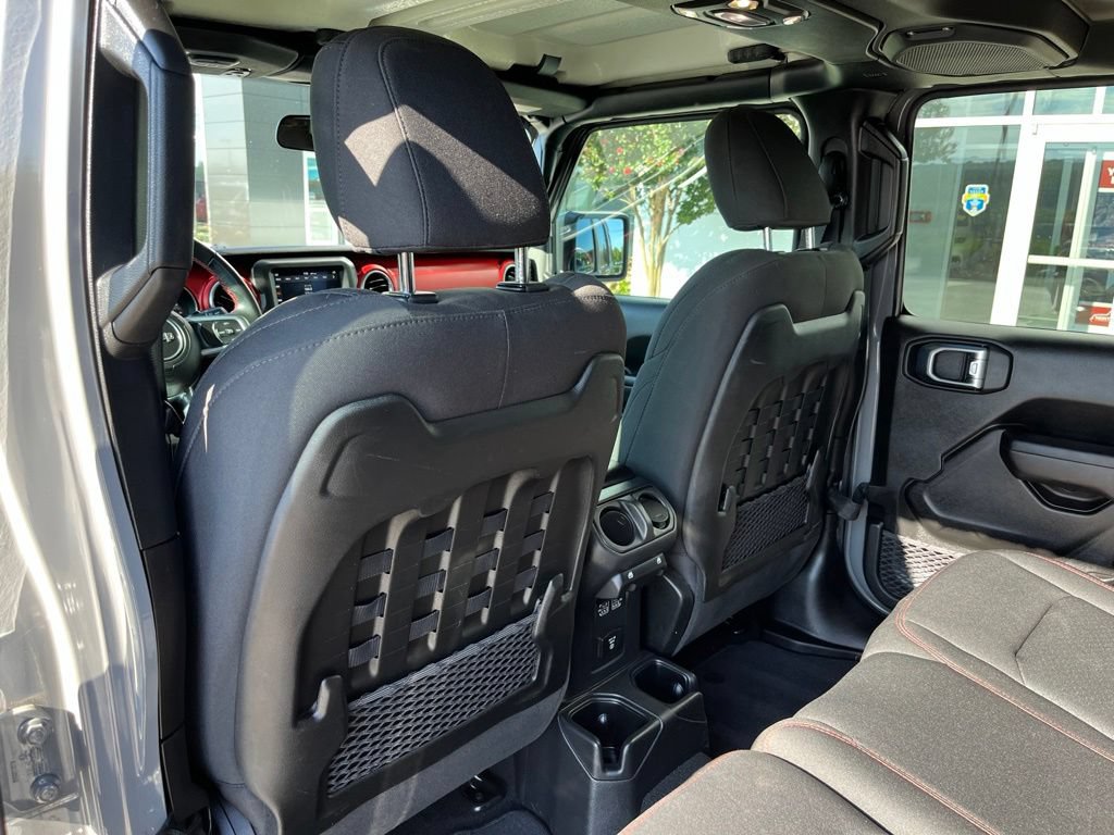 Used 2021 Jeep Wrangler Unlimited Rubicon AWD/4WD image 16