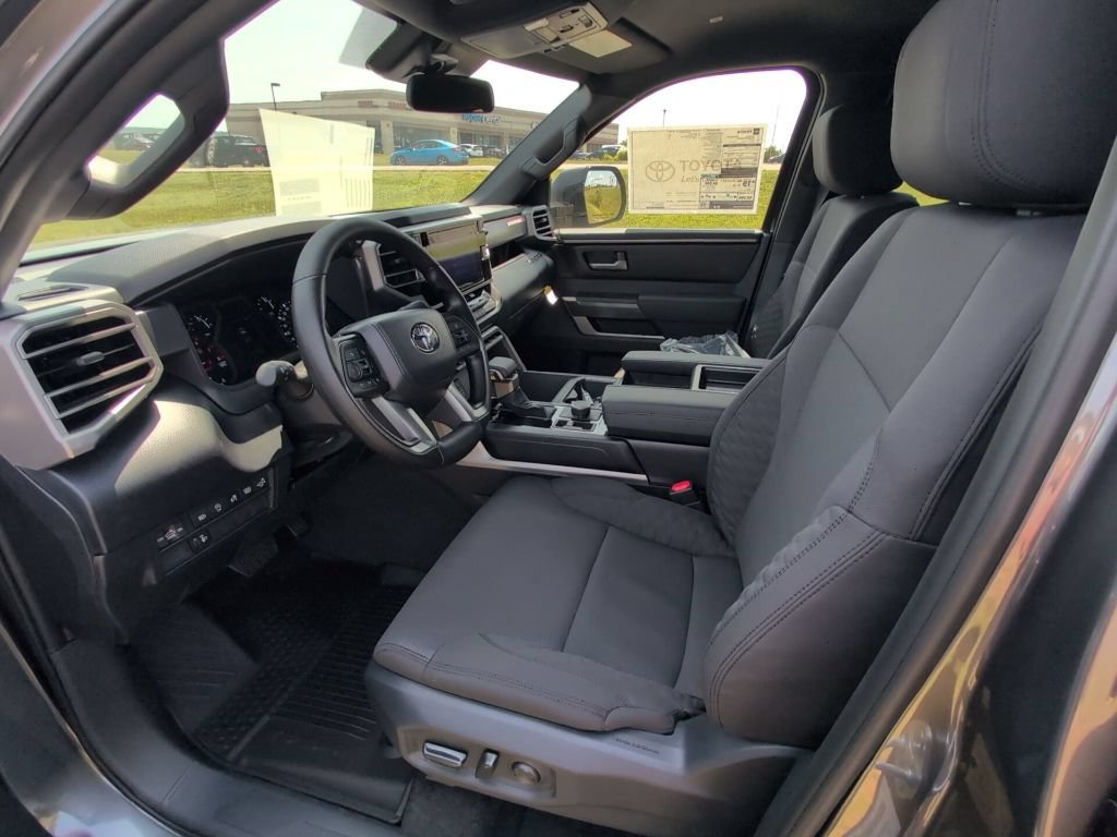Certified 2026 Toyota Tundra SR5 w/ SR5 Convenience Package AWD/4WD image 19