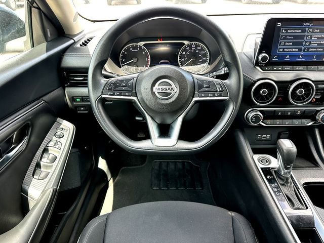 Used 2023 Nissan Sentra SV image 23