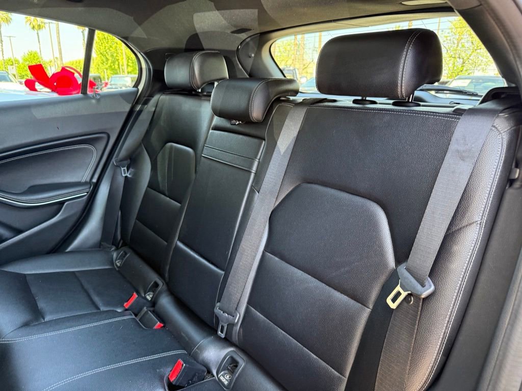 Certified 2017 Mercedes-Benz GLA 250 4MATIC image 13