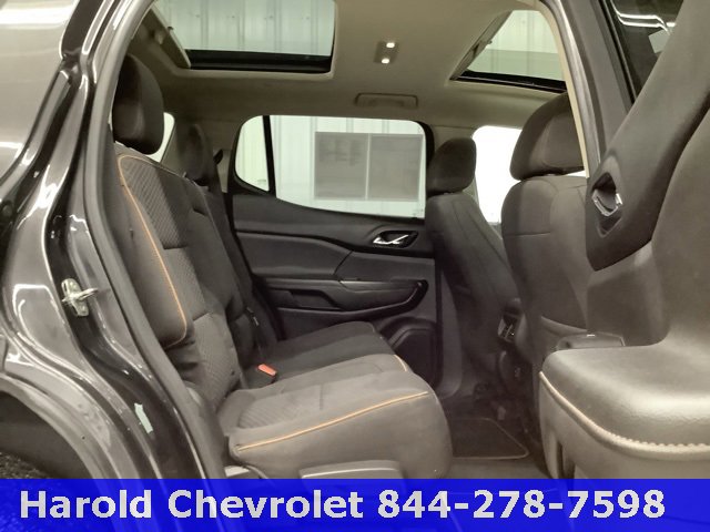 Used 2017 GMC Acadia SLE image 9