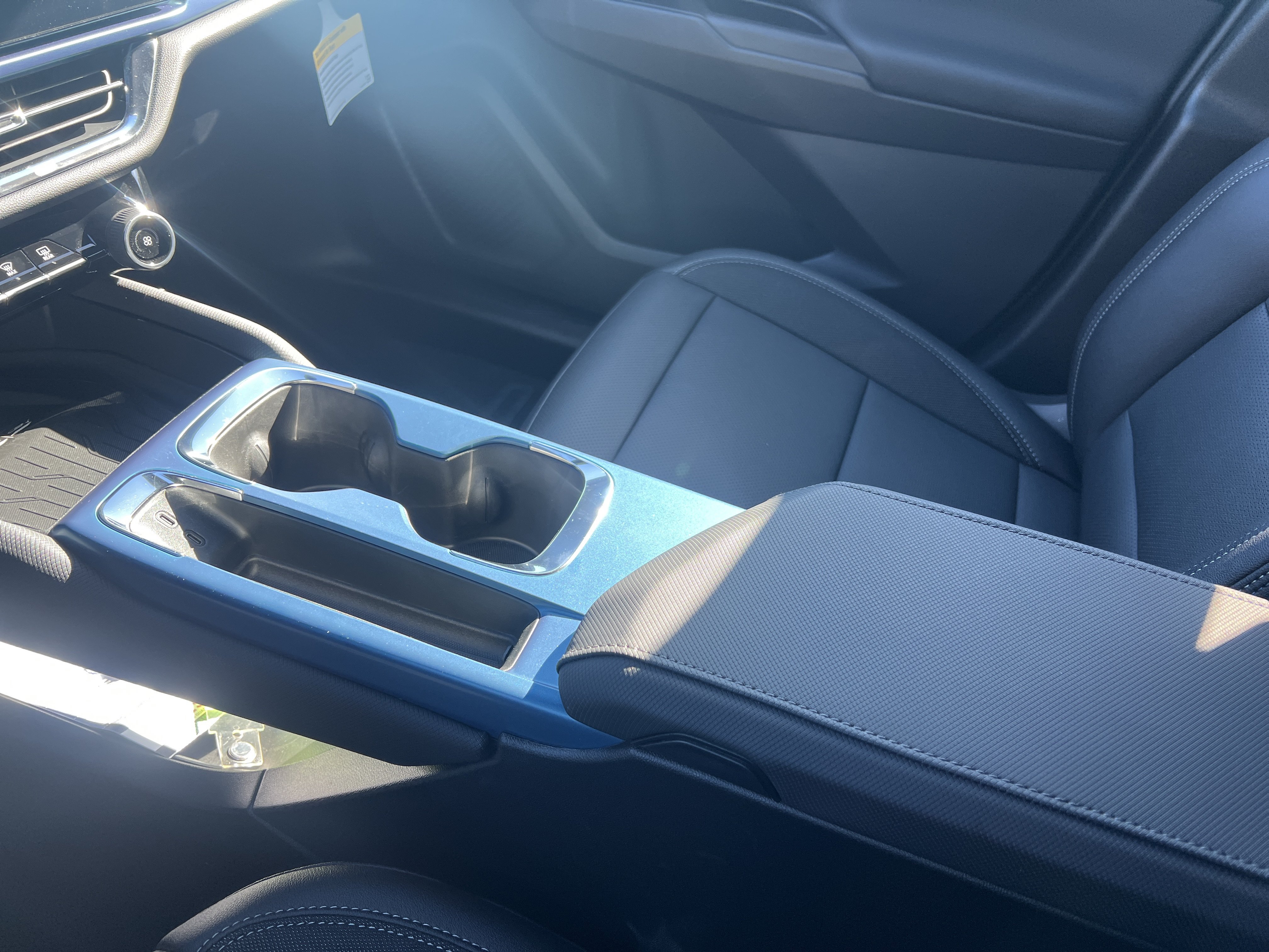 New 2026 Chevrolet Equinox EV LT AWD/4WD image 29