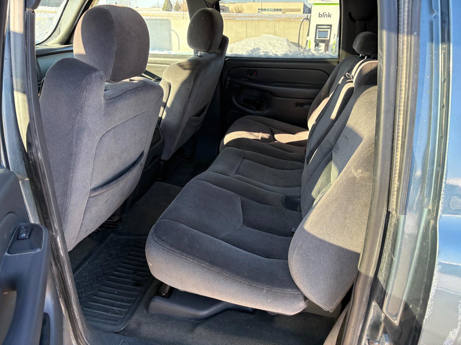 Used 2006 GMC Sierra 1500 SLE w/ Onstar Plus Package image 4